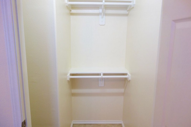 Walk-in closet with shelving