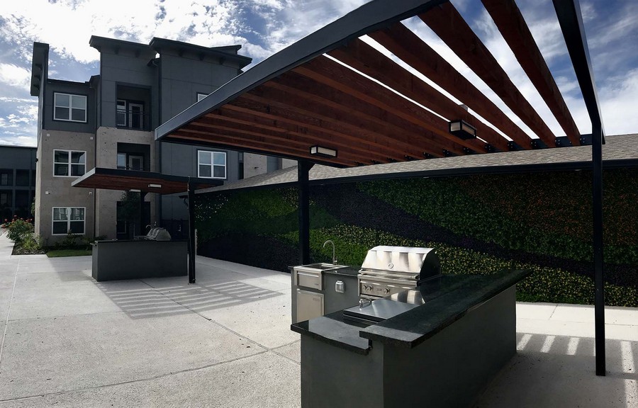 Outdoor grilling station